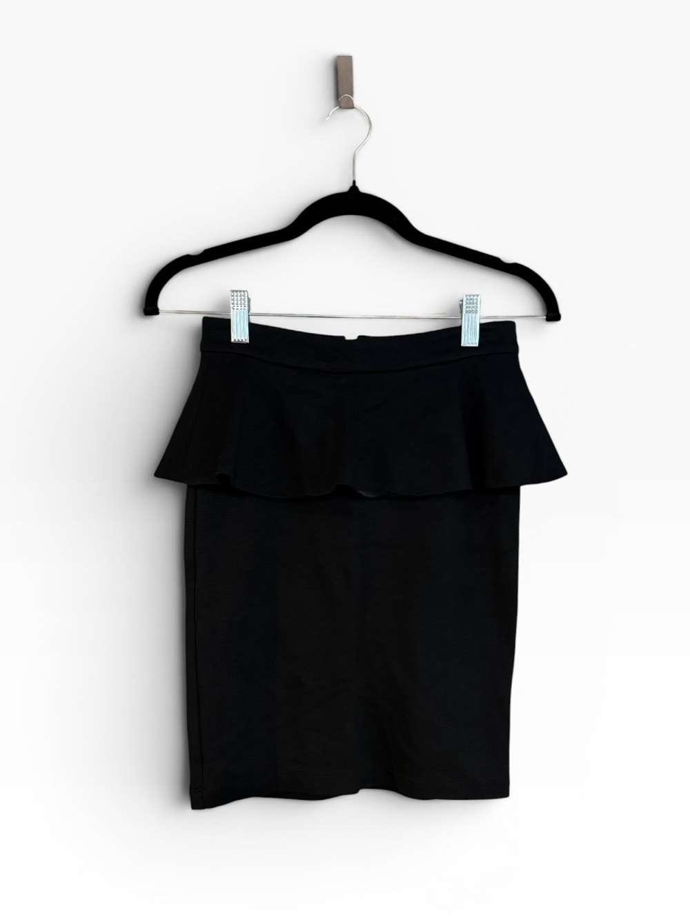 NWT Alice + Olivia Employed Black Peplum Pencil Skirt Size 0